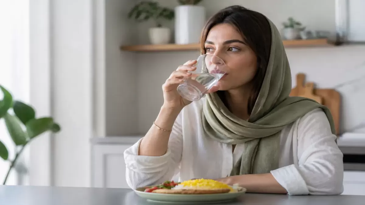 آیا نوشیدن آب قبل از غذا چه تأثیری دارد؟ مطالعه کامل